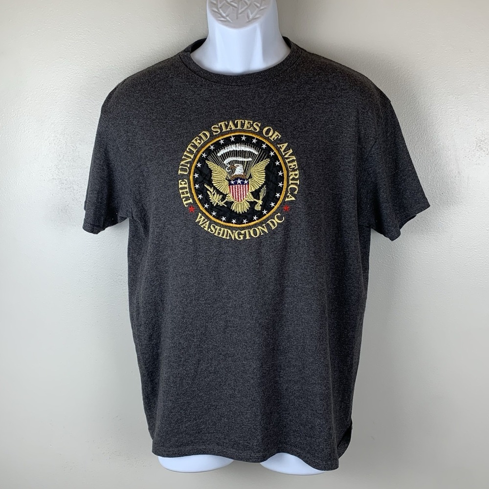 United States T-shirt Men Size Medium US Seal Embroidered Graphic Charcoal Gray